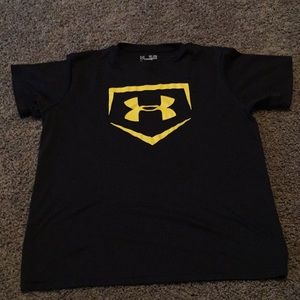 Youth Under Armour dry fit heat gear shirt